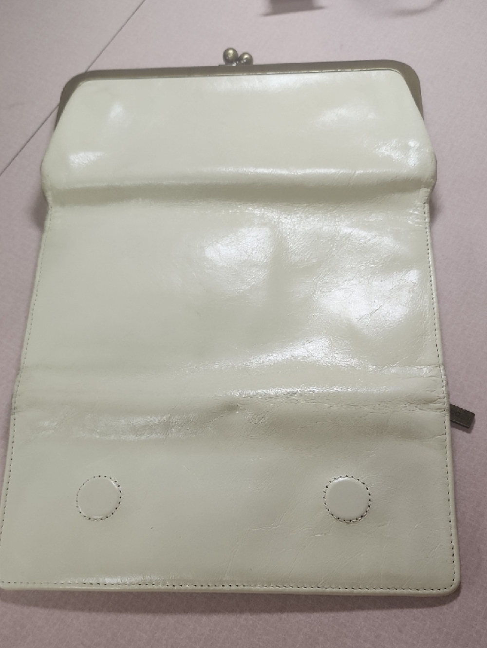 HOBO Cream Leather Wallet Clutch with Paisley Lining Vintage RACHEL Design - Picture 2 of 16